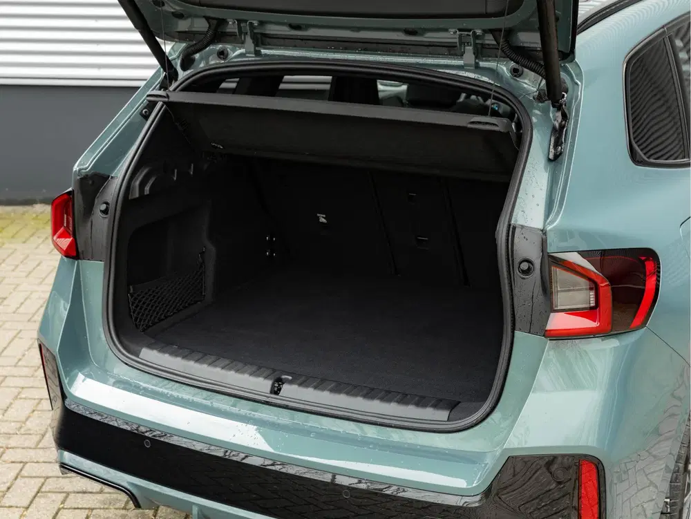 BMW X1 sDrive18i M-Sport Pro uit 2025, foto 12
