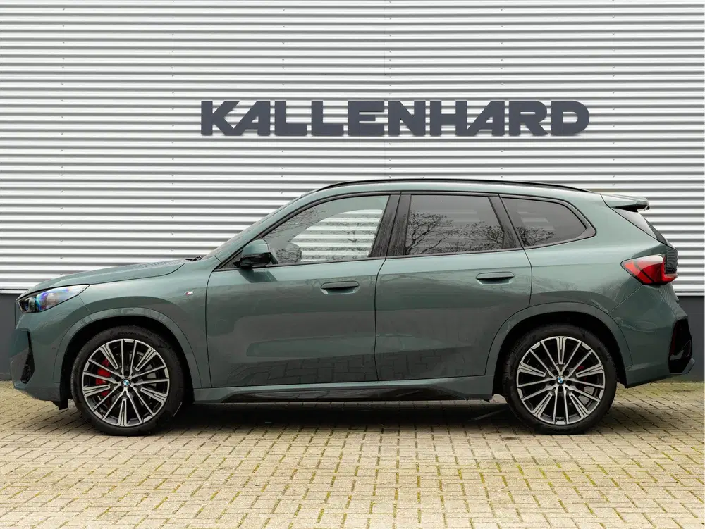 BMW X1 sDrive18i M-Sport Pro uit 2025, foto 7