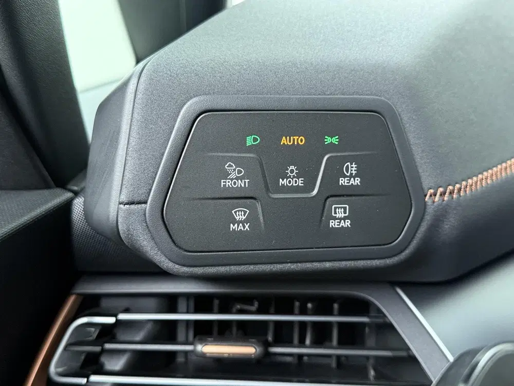 Cupra Born Adrenaline One 62 kWh uit 2022, foto 11