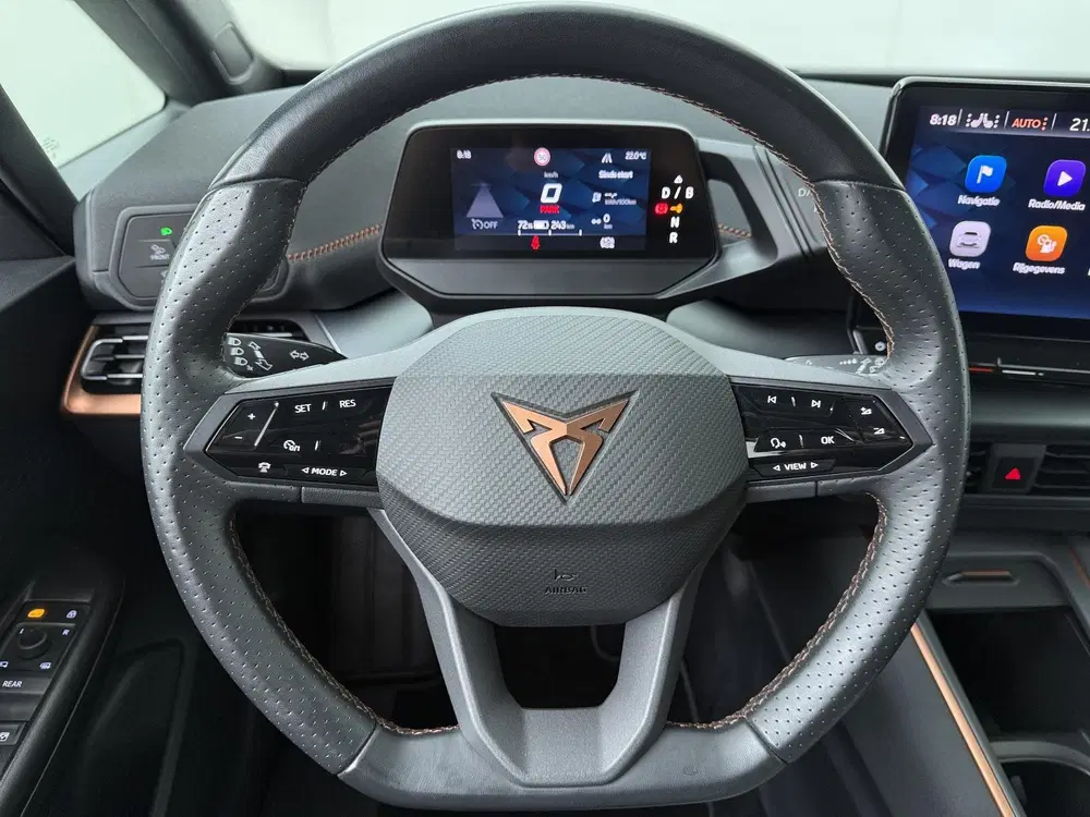 Cupra Born Adrenaline One 62 kWh uit 2022, foto 8