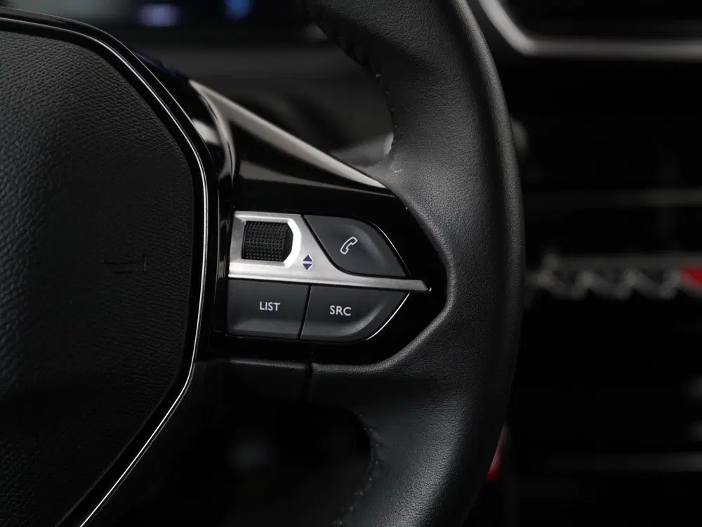 Peugeot 208 1.2 PureTech 100pk Allure uit 2025, foto 9