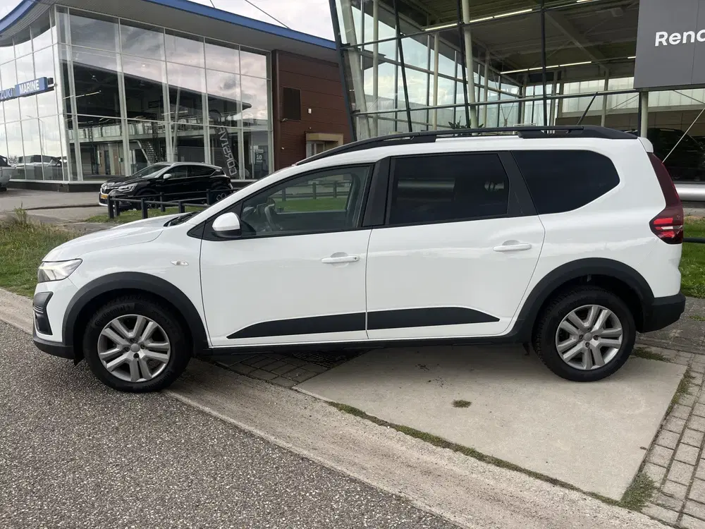 Dacia Jogger 1.0 TCe 100 Expression uit 2023, foto 10