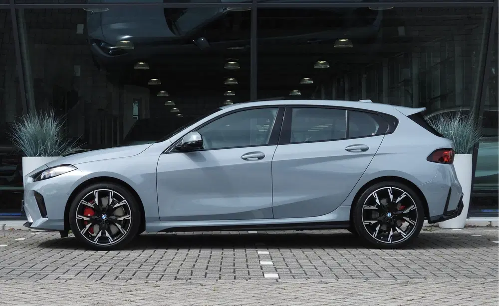 BMW 1-serie 120 M Sport Automaat uit 2026, foto 7
