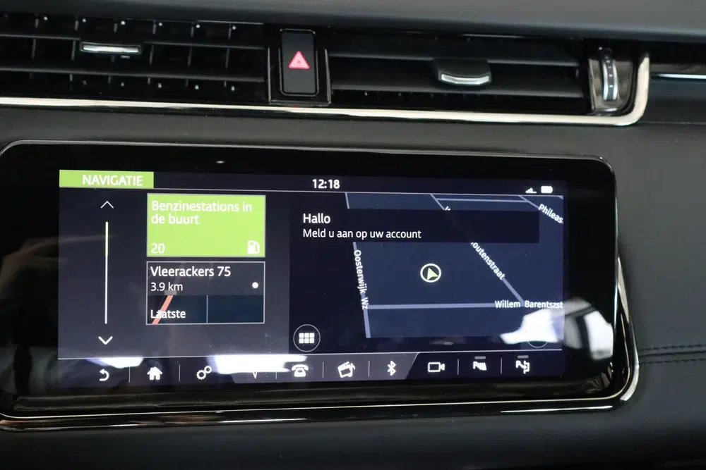 Land Rover Range Rover Evoque 2.0 D180 AWD R-Dynamic First E uit 2020, foto 8