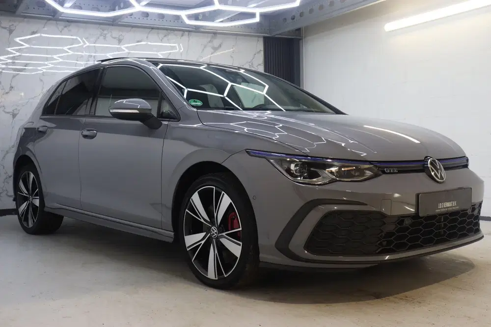 Volkswagen Golf 1.4 eHybrid GTE BTW Pano HUD IQ Camera uit 2020, foto 2