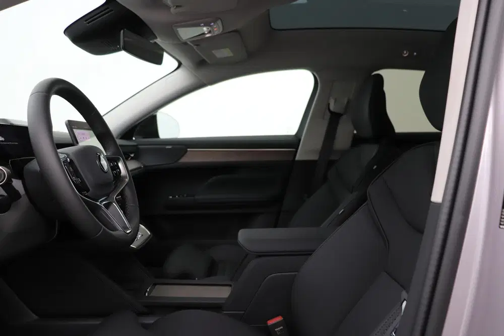 Volvo ES90 Single Motor Extended Range Plus 92 kWh uit 2026, foto 3