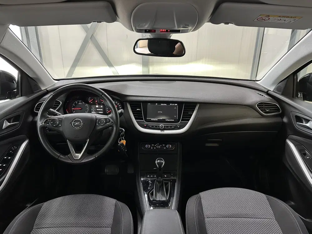 Opel Grandland 1.2 Turbo Edition 130 pk Aut. uit 2020, foto 2