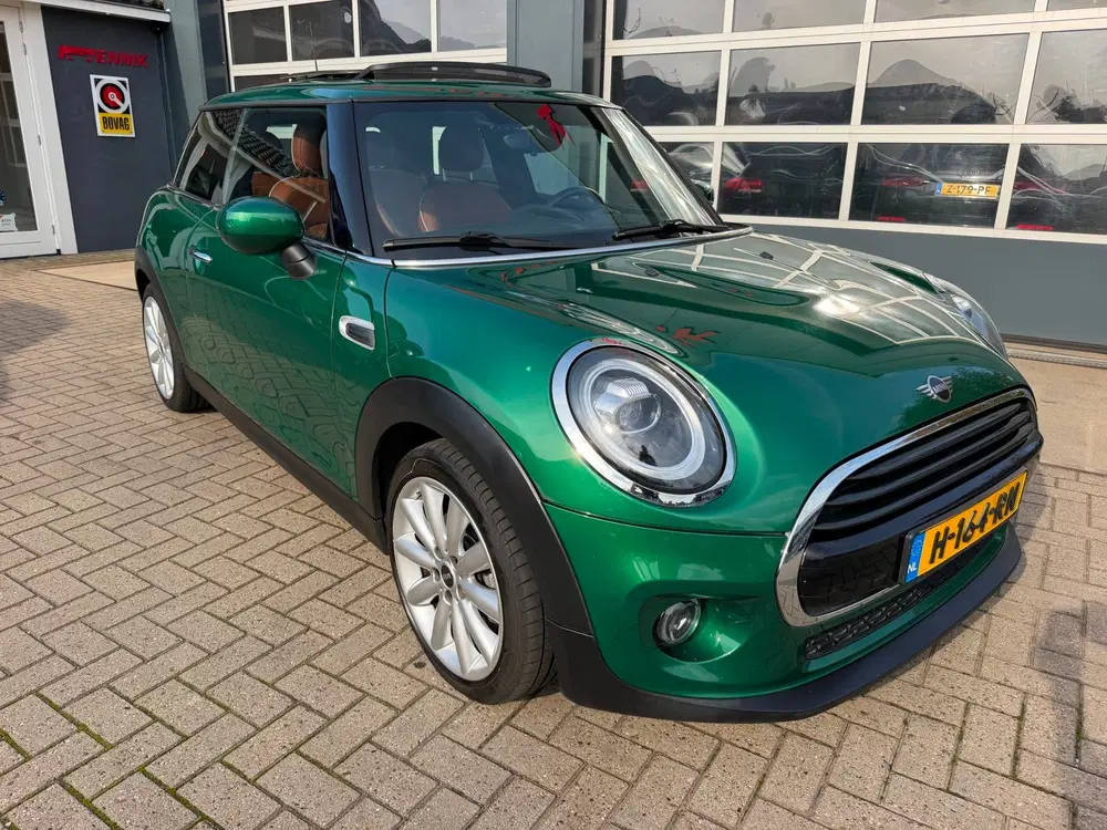 Mini Cooper 1.5 Cooper Chili uit 2020, foto 3