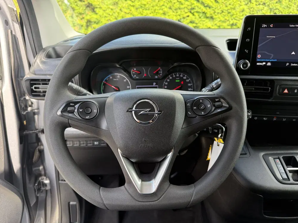 Opel Combo 50kWh 136 PK uit 2025, foto 10