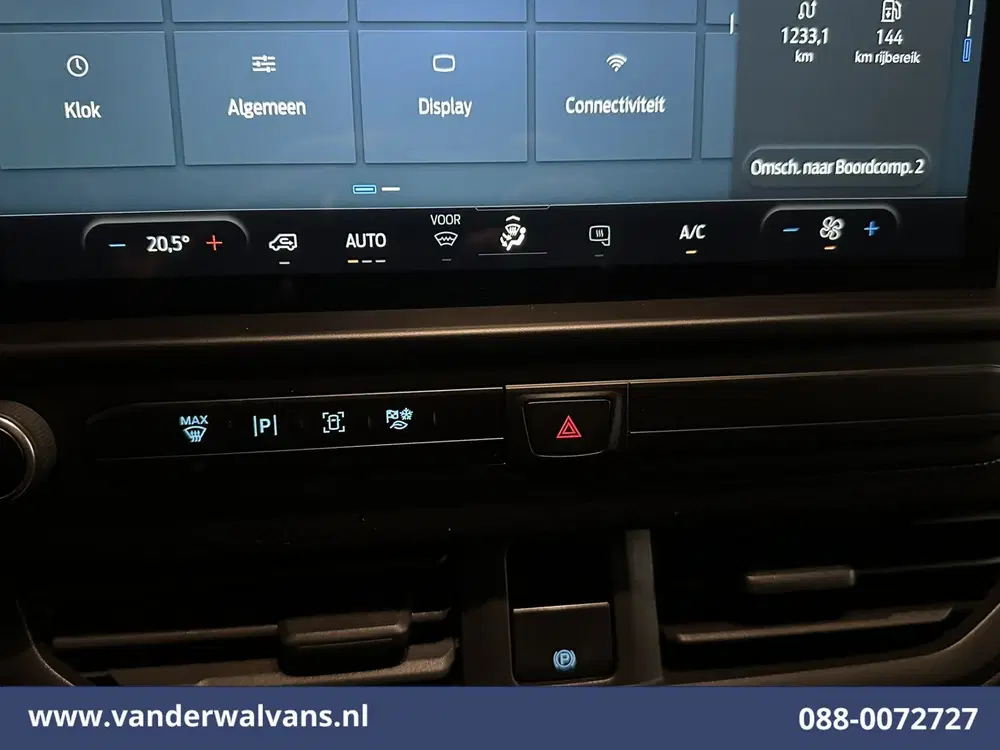 Ford Transit Custom 2.0 TDCI 136pk L2H1 Euro6 Airco uit 2024, foto 6
