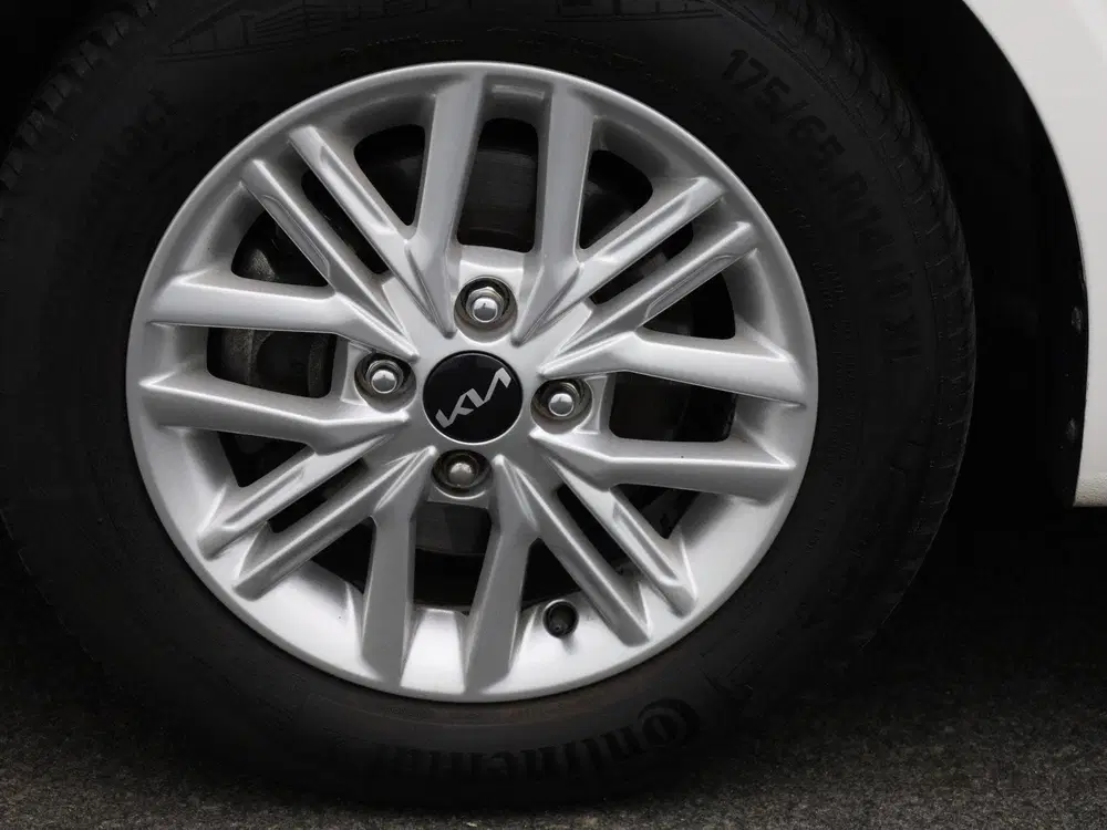 Kia Picanto 1.0 DPi DynamicLine uit 2023, foto 12