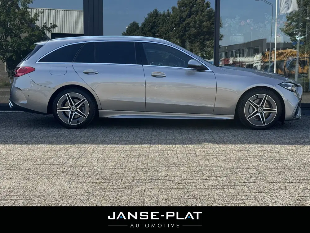 Mercedes-Benz C-Klasse 200 AUT AMG Line Pano uit 2021, foto 12