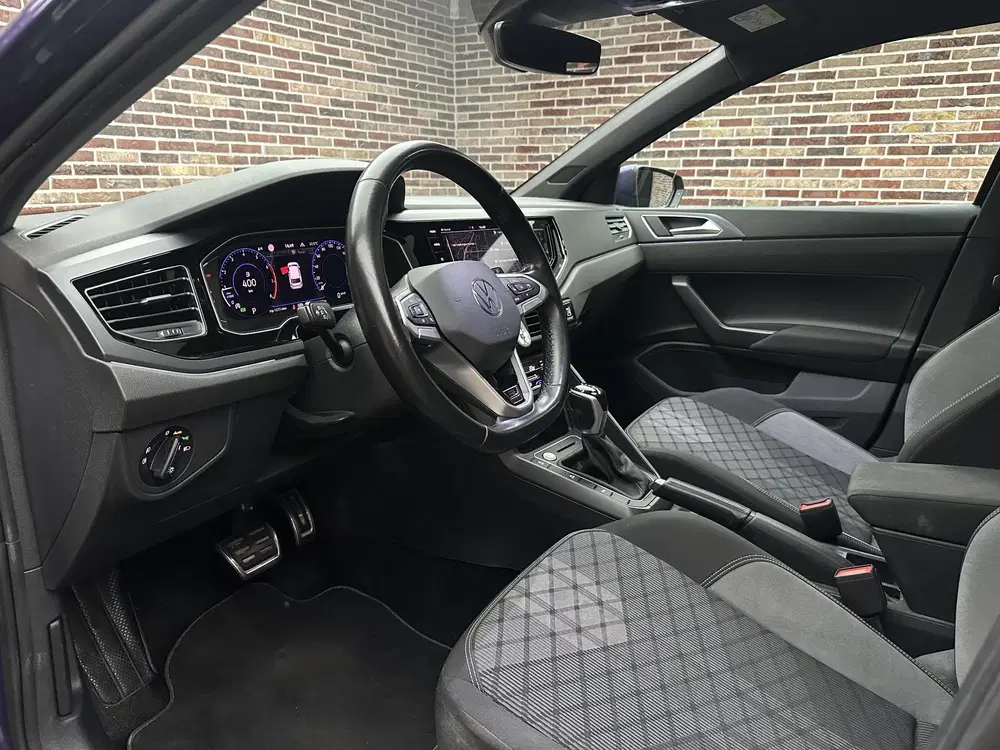 Volkswagen Polo 1.0 TSI R-Line Business uit 2021, foto 3