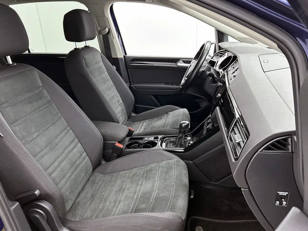 Volkswagen Touran 1.5 TSI Highline Business 7p Automaat uit 2021, foto 12