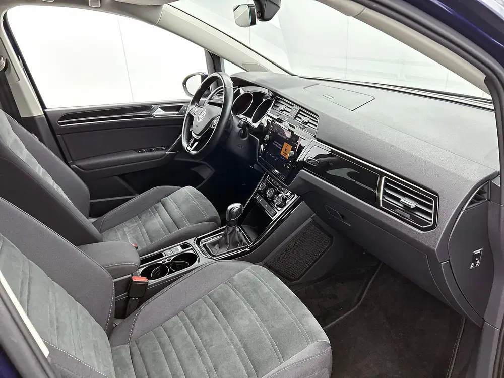 Volkswagen Touran 1.5 TSI Highline Business 7p Automaat uit 2021, foto 13