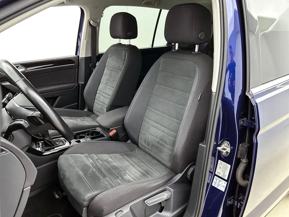 Volkswagen Touran 1.5 TSI Highline Business 7p Automaat uit 2021, foto 4