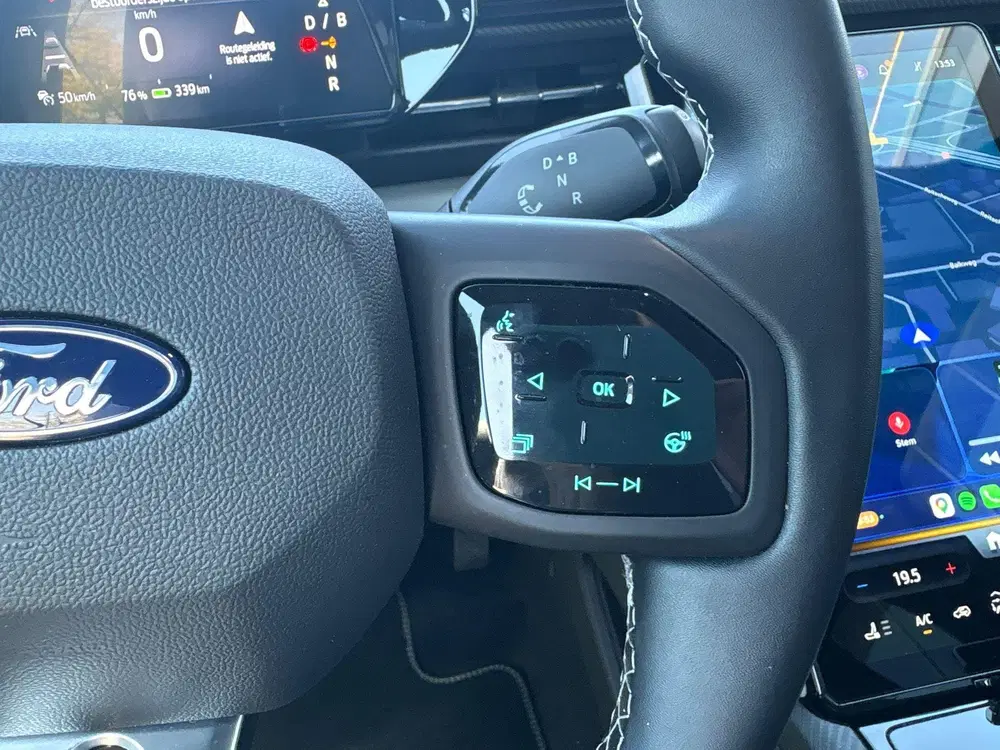 Ford Capri Premium Extended Range RWD 77 kWh uit 2025, foto 14