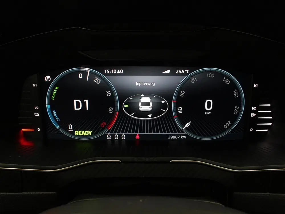 Skoda Superb 1.4 TSI iV Sportline Business uit 2024, foto 13
