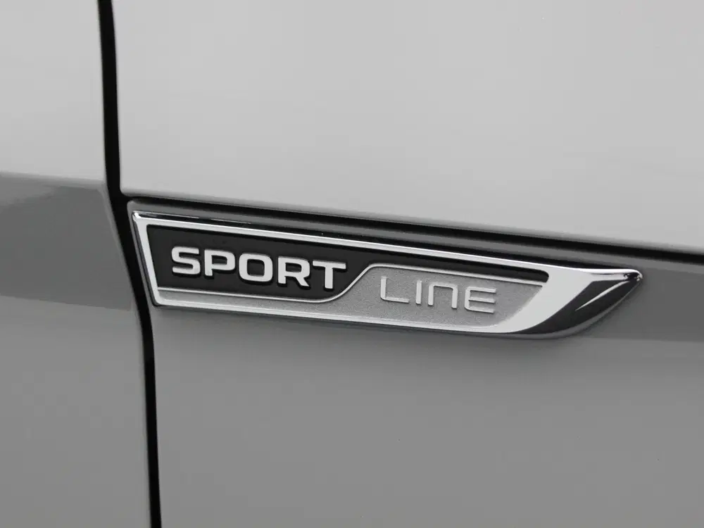 Skoda Superb 1.4 TSI iV Sportline Business uit 2024, foto 15
