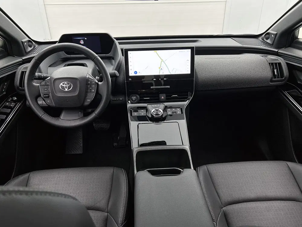 Toyota bZ4X Premium 4WD 71 kWh uit 2023, foto 4