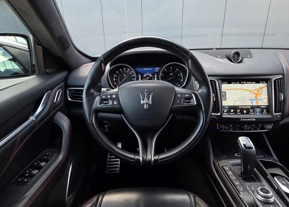 Maserati Levante 3.8 V8 GTS uit 2020, foto 4