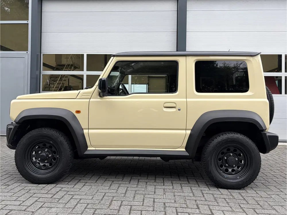 Suzuki Jimny 1.5 Comfort 4x4 Cruise Trekhaak (bj 2019) uit 2019, foto 2