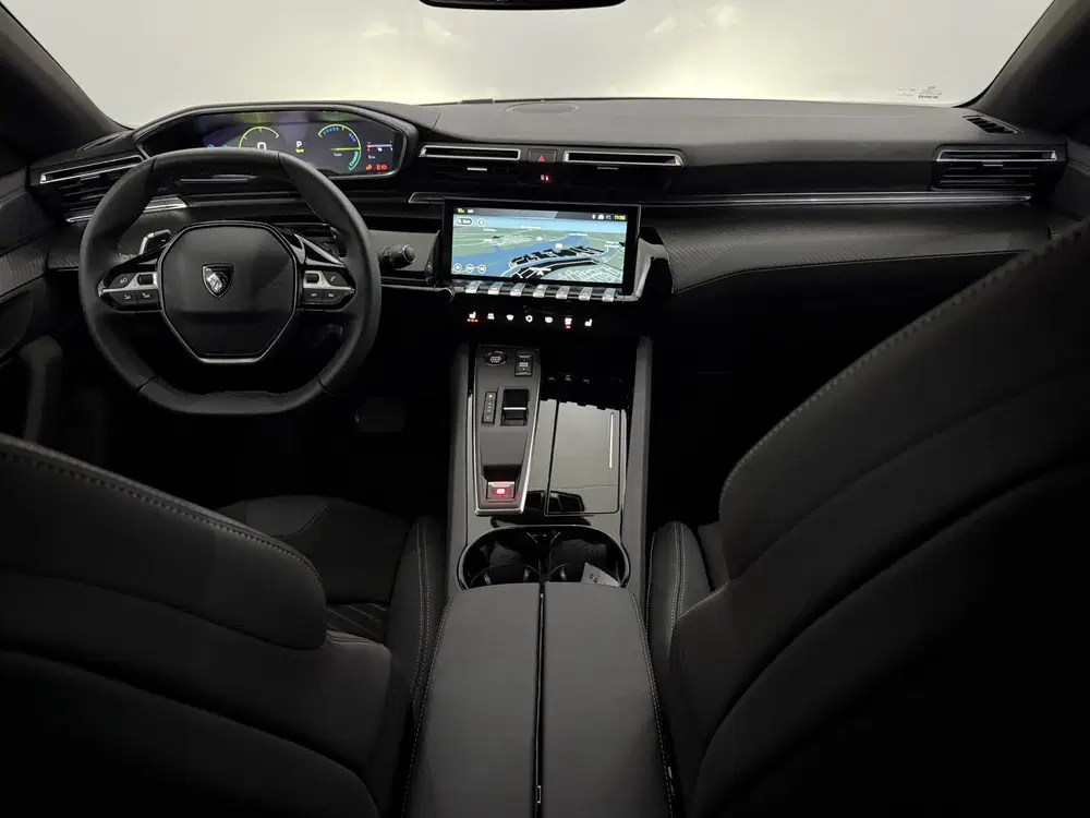 Peugeot 508 1.6 HYbrid 225 Allure Pack Plug-in 360 Cam uit 2025, foto 3