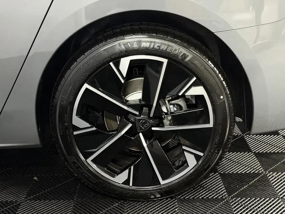 Peugeot 508 1.6 HYbrid 225 Allure Pack Plug-in 360 Cam uit 2025, foto 6