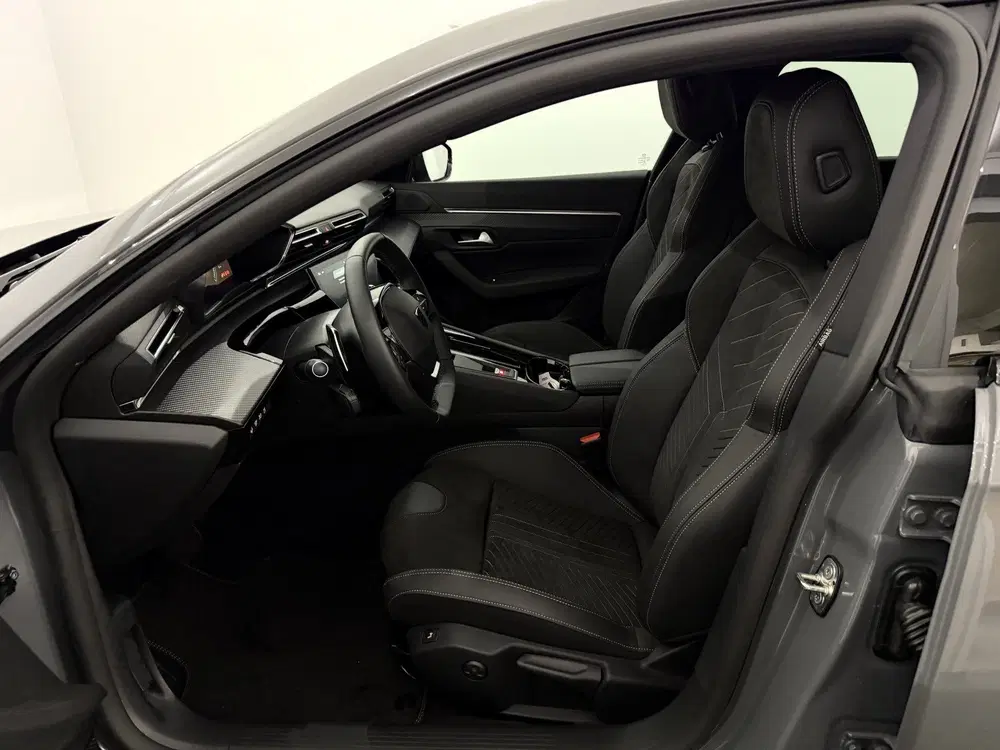 Peugeot 508 1.6 HYbrid 225 Allure Pack Plug-in 360 Cam uit 2025, foto 7