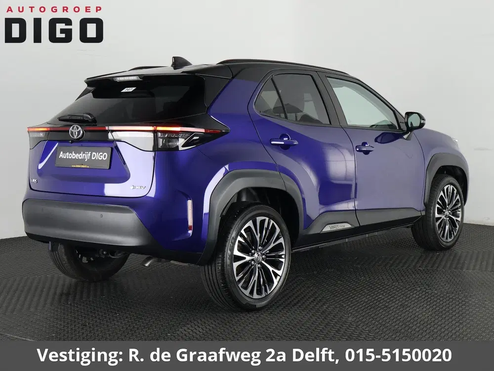 Toyota Yaris Cross 1.5 Hybrid 130 Executive Bi-Tone uit 2024, foto 3