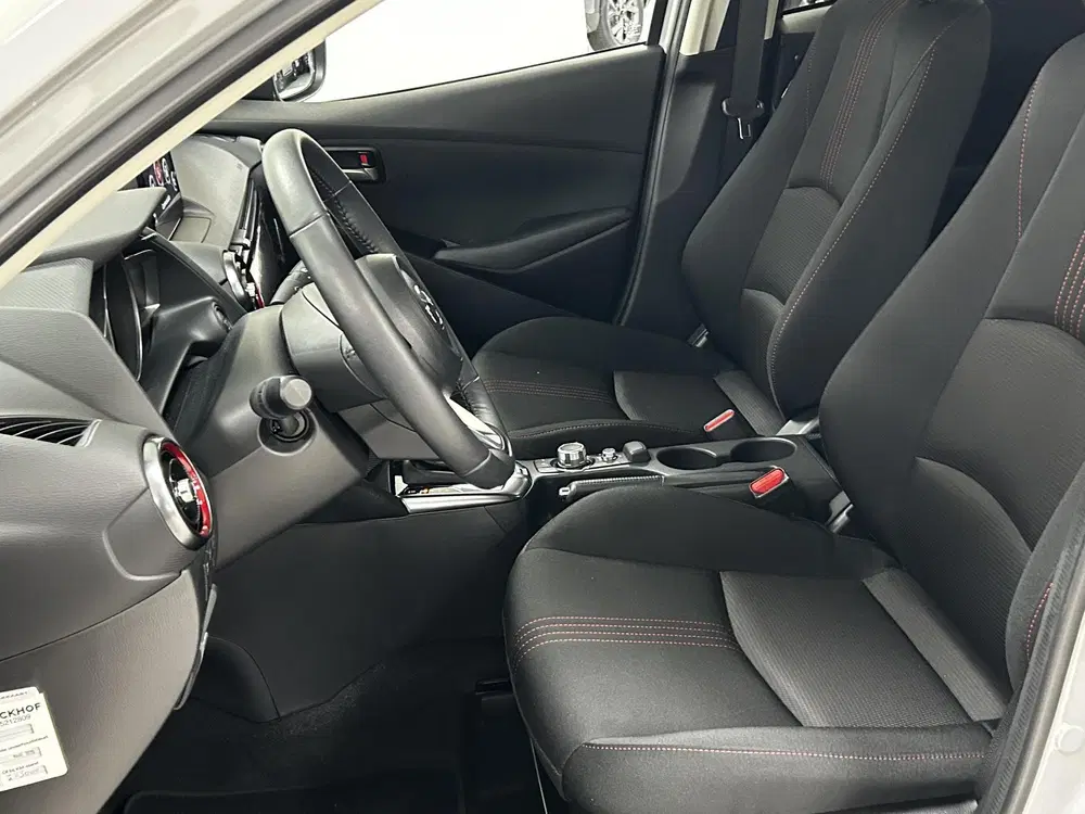 Mazda 2 1.5 SkyActiv-G 90 Homura ACHTERUITRIJCAMER uit 2024, foto 7