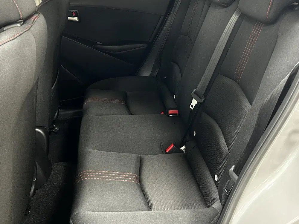 Mazda 2 1.5 SkyActiv-G 90 Homura ACHTERUITRIJCAMER uit 2024, foto 8