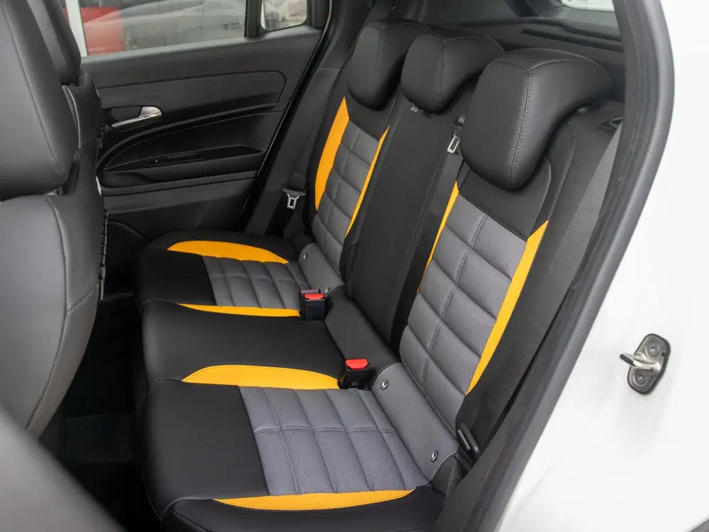 Jeep Avenger 1.2T 4xe The North Face uit 2026, foto 14