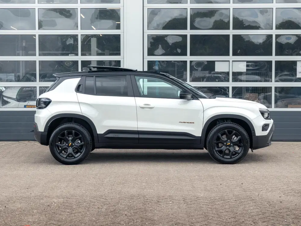 Jeep Avenger 1.2T 4xe The North Face uit 2026, foto 6