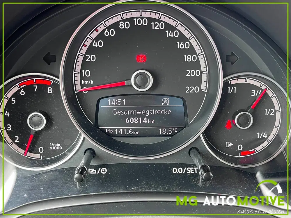 Volkswagen up! 1.0 TSI GTI uit 2020, foto 13
