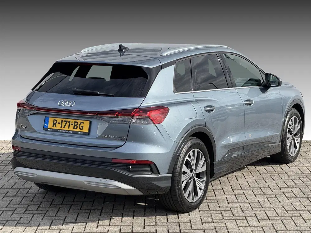 Audi Q4 e-tron 50 quattro Advanced edition 77 kWh NL-AUTO uit 2022, foto 2