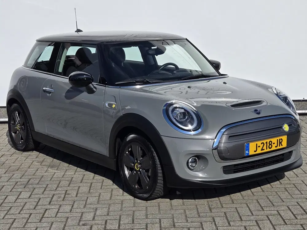 Mini Electric Basic 33 kWh NL AUTO uit 2020, foto 3
