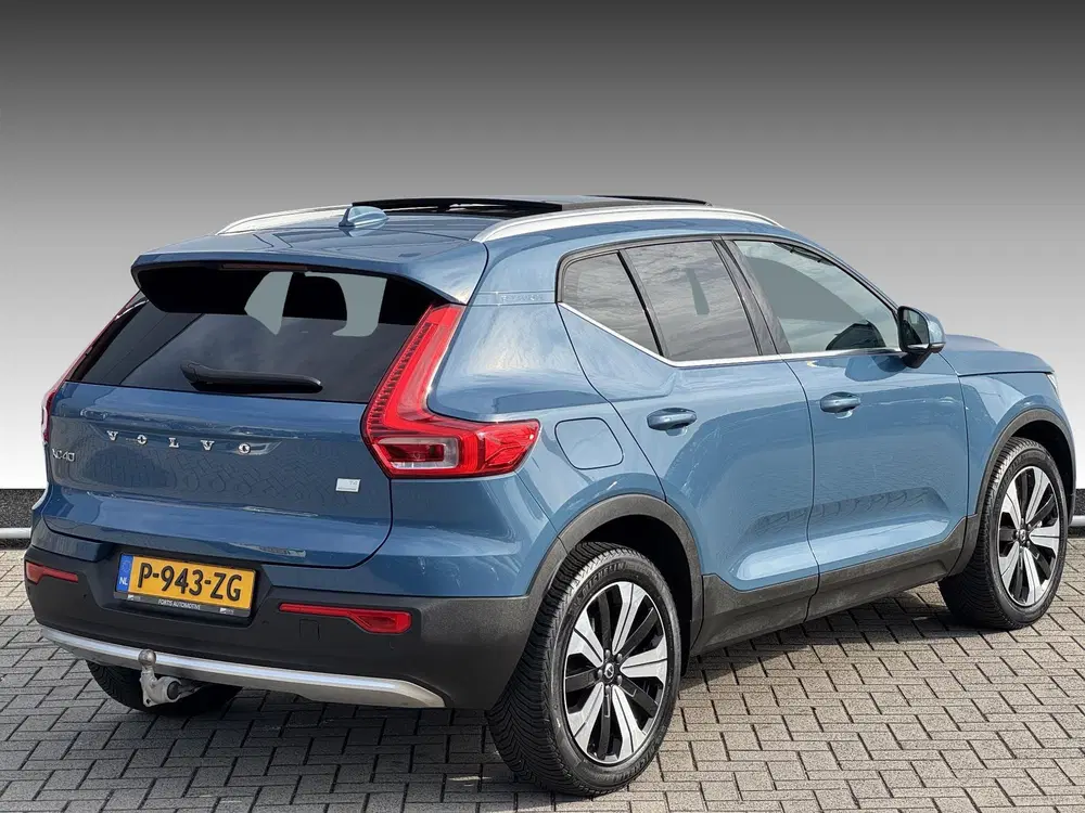 Volvo XC40 1.5 T4 Plug-in hybrid Ultimate Bright NL-A uit 2022, foto 2