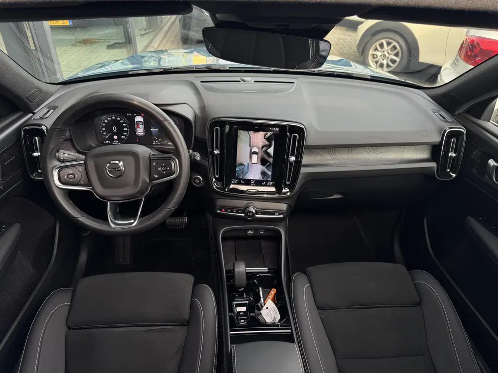 Volvo XC40 1.5 T4 Plug-in hybrid Ultimate Bright NL-A uit 2022, foto 5