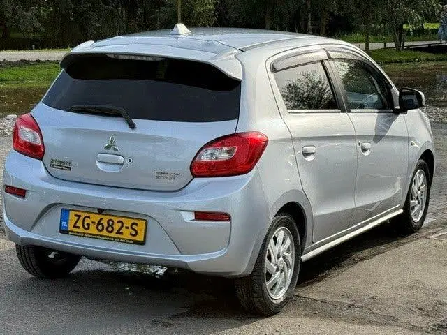 Mitsubishi Space Star 1.2 MIVEC 80PK ClearTec AS&G CVT Advan uit 2019, foto 6