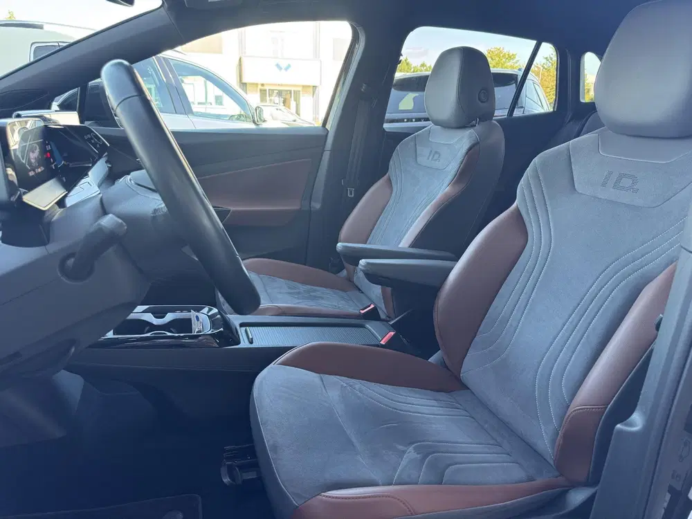 Volkswagen ID.4 First 77 kWh NL-AUTO uit 2020, foto 14