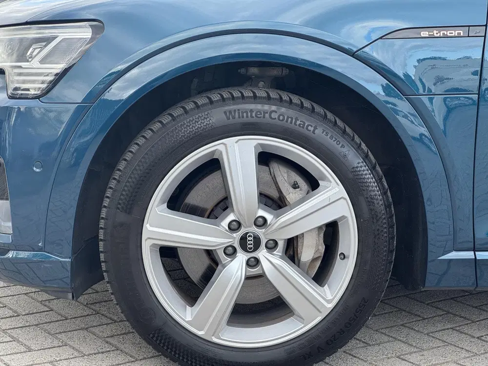Audi e-tron 55 quattro Business edition Plus 95 kW uit 2021, foto 11