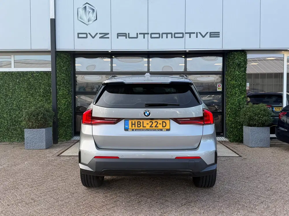 BMW X1 SDrive18i 136PK Aut. uit 2023, foto 10