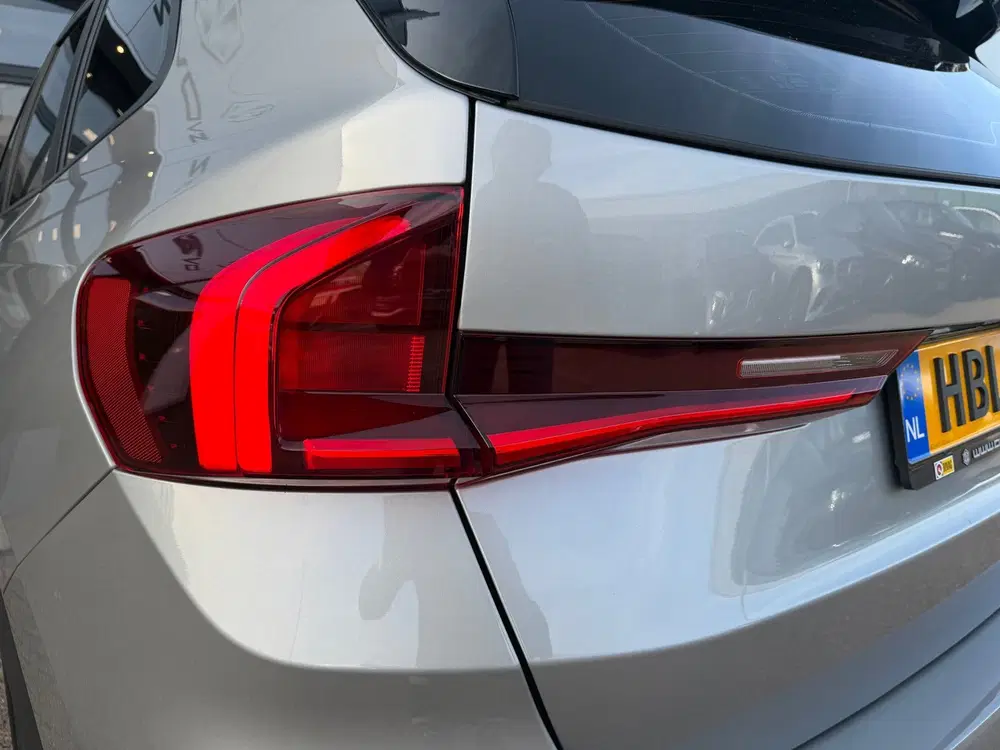BMW X1 SDrive18i 136PK Aut. uit 2023, foto 12