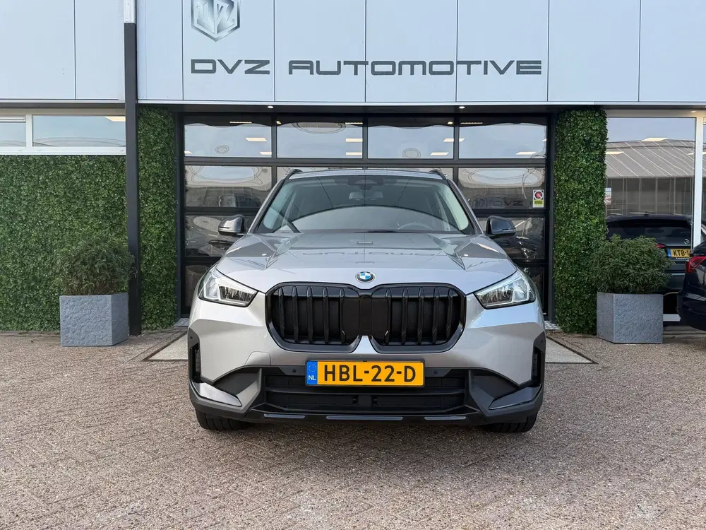 BMW X1 SDrive18i 136PK Aut. uit 2023, foto 4
