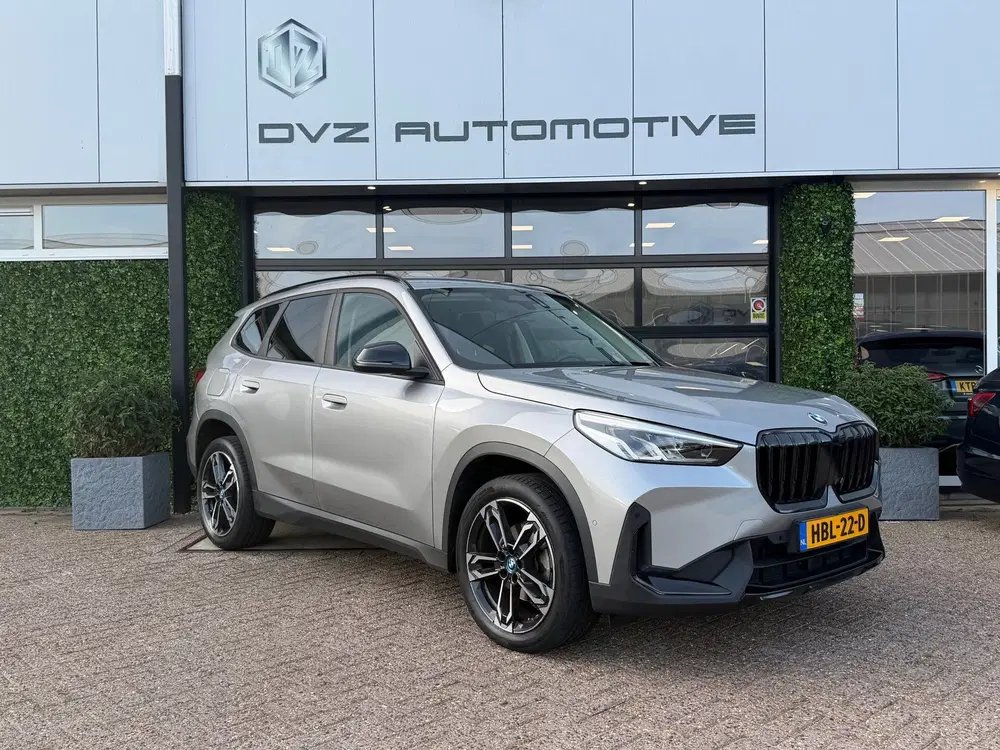 BMW X1 SDrive18i 136PK Aut. uit 2023, foto 5