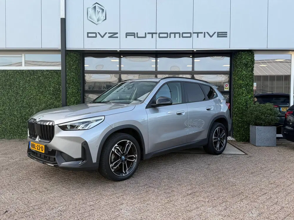 BMW X1 SDrive18i 136PK Aut. uit 2023, foto 6