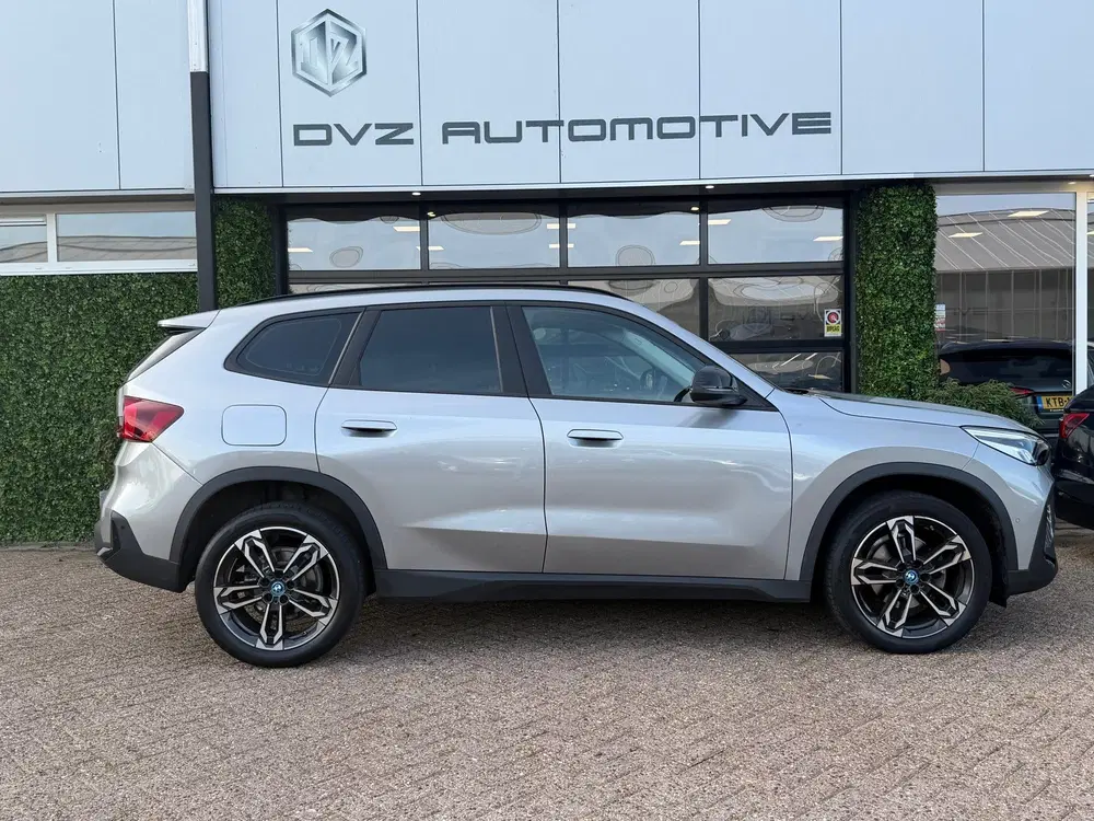 BMW X1 SDrive18i 136PK Aut. uit 2023, foto 7