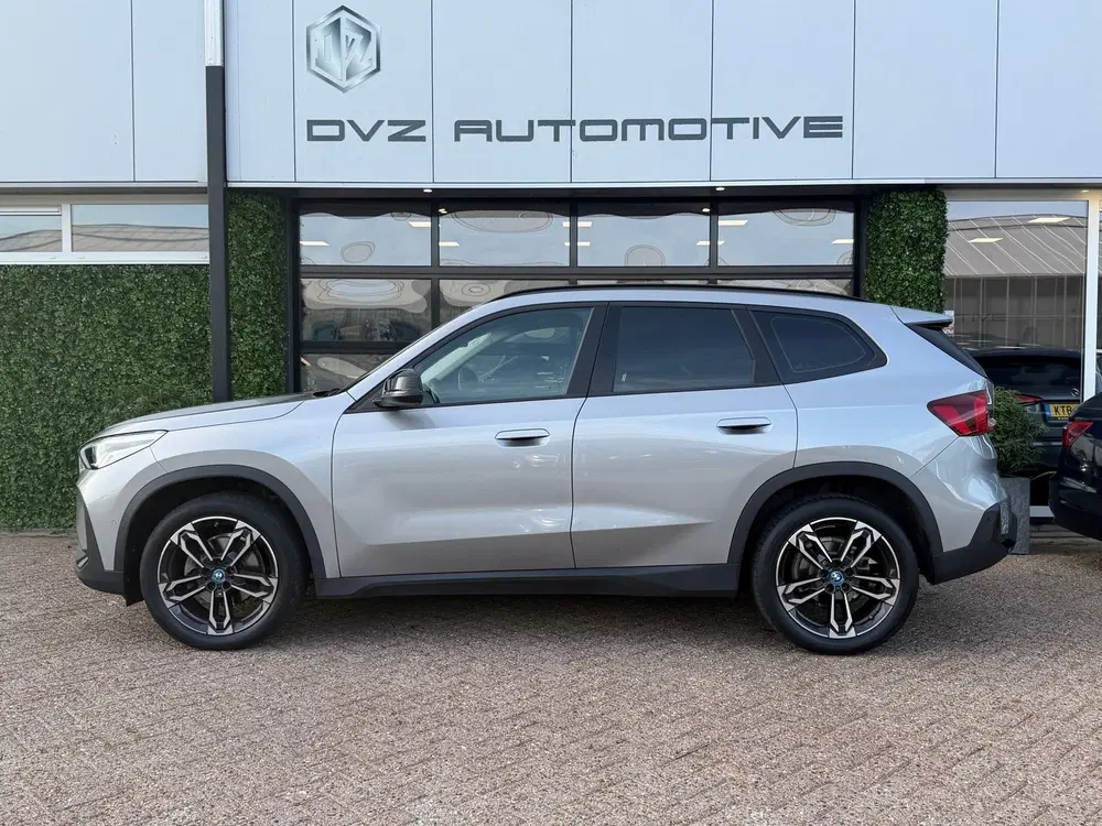 BMW X1 SDrive18i 136PK Aut. uit 2023, foto 8