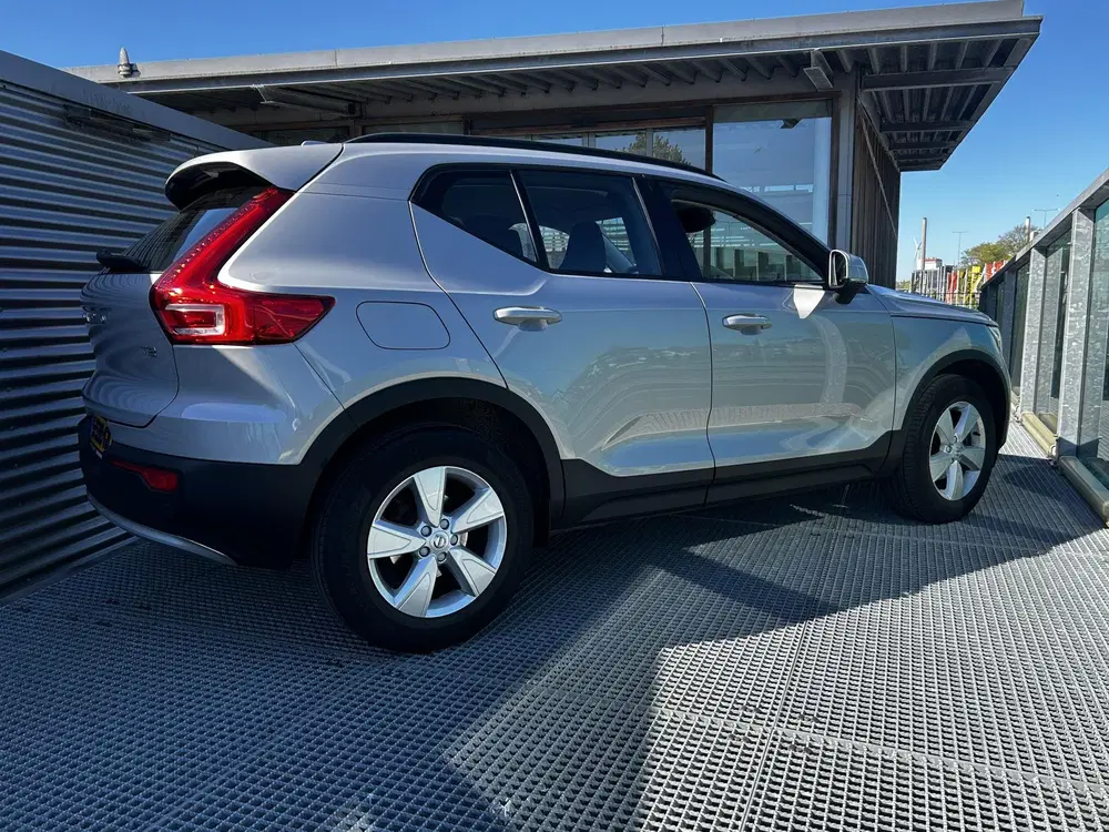 Volvo XC40 1.5 T2 Essential Cruise control uit 2023, foto 10